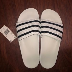 BRAND NEW MENS adidas adilette white slides